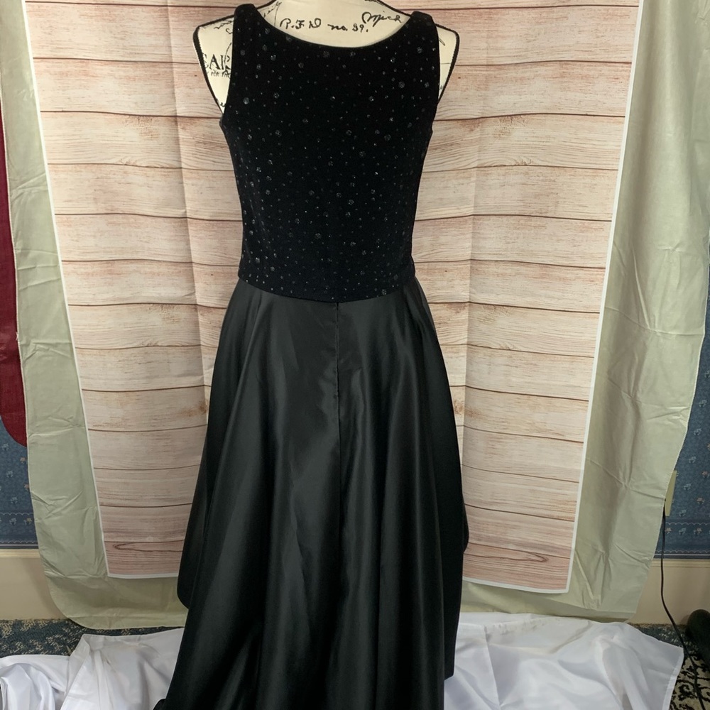 Night Way Collections Tank with Skirt Set - Picture 3 of 5